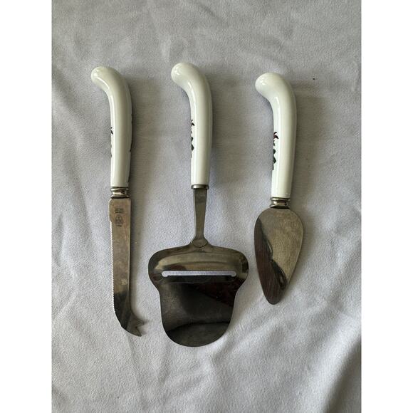 SET 3 - SHEFFIELD ENGLAND Christmas Holly Berry Stainless Cheese Slicer & Knife - Picture 2 of 5